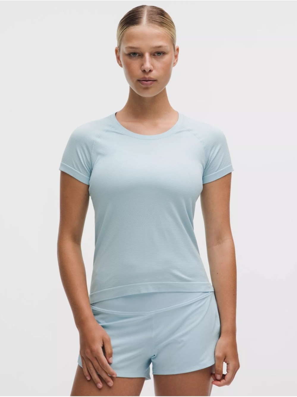 Women’s Light Blue Lululemon Swiftly Tech Cropped